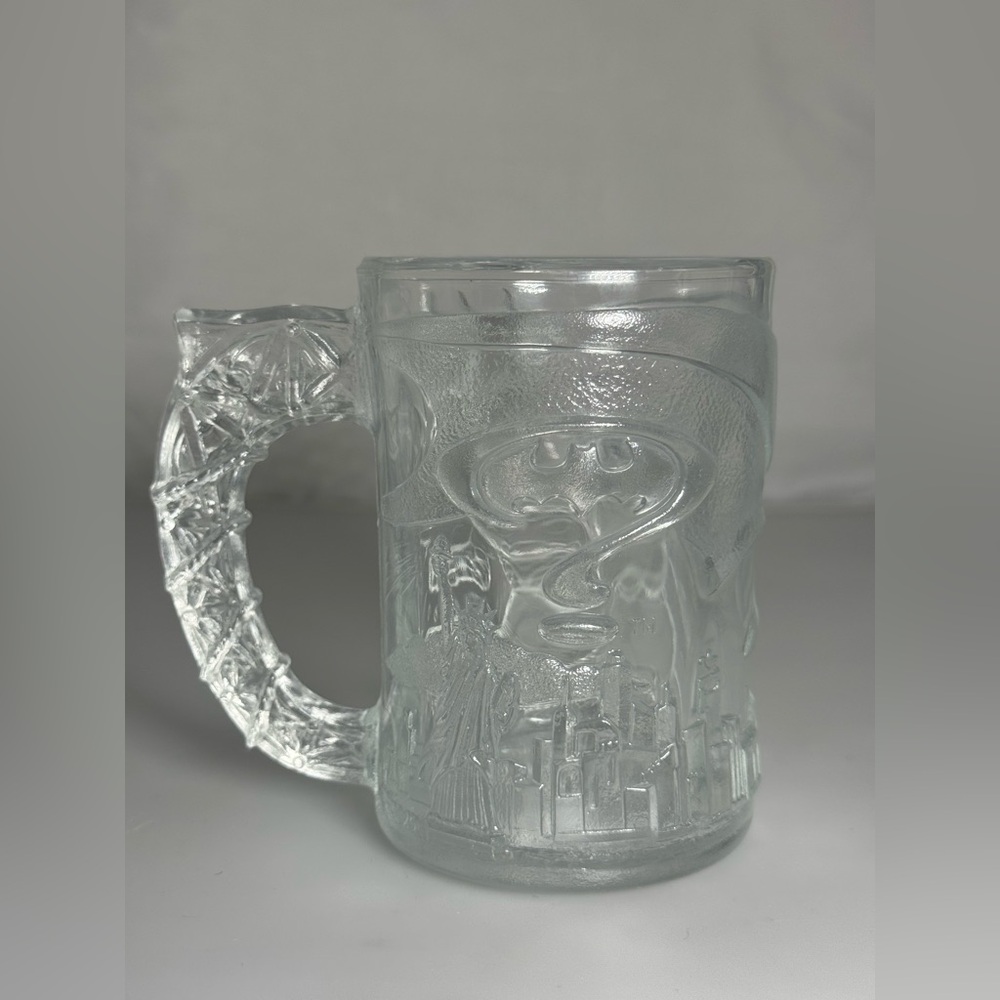 Batman Forever McDonalds Clear Embossed Mug 1995 DC Comics